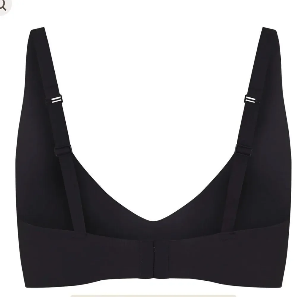 SKIMS‎ PLUNGE BRA ONYX SMALL NWT IN PACKAGING - Picture 5 of 7